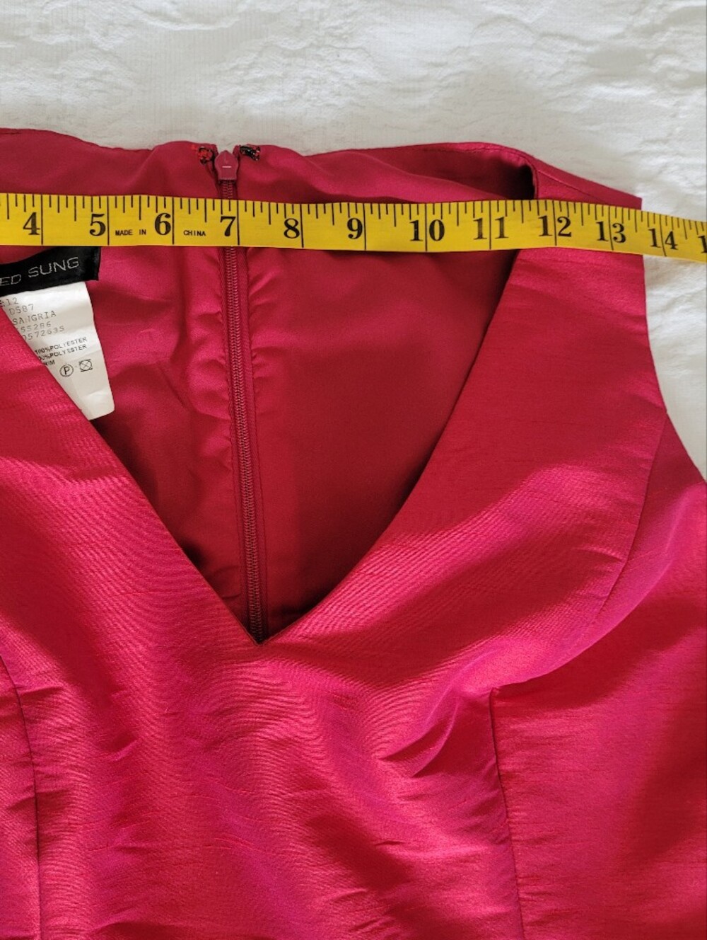 ALFRED SUNG Sangria Satin Sleveless V-Neckline Pleaded Cocktail Dress Size 12 - Picture 8 of 11